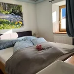 Aichlburg Apartamento
