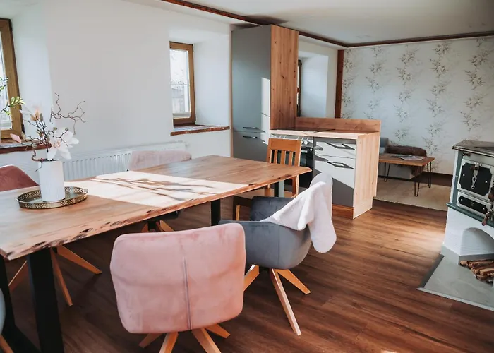 Aichlburg * Sankt Michael im Lungau